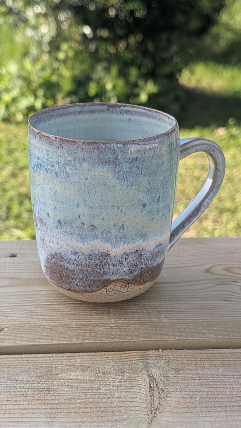 Medium Mug