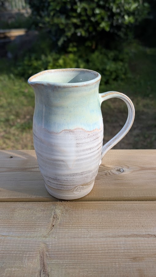 Medium Jug