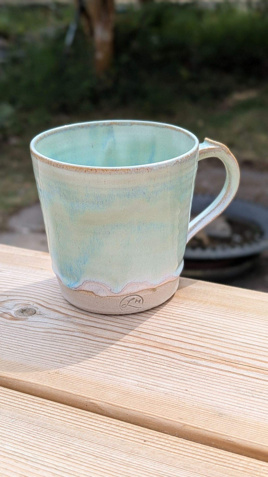 Medium Mug